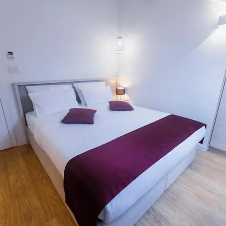Boutique Libris Szálloda 3*