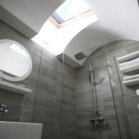 ليبريس البوتيكي