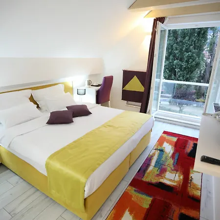 Hotel Boutique Libris 3*